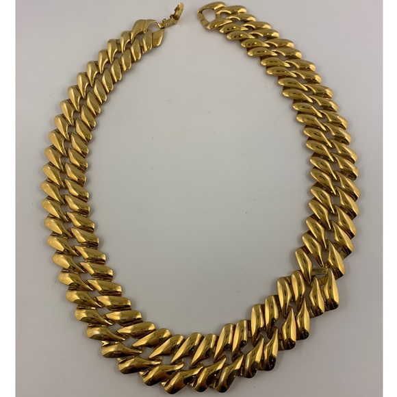 Vintage Jewelry - VINTAGE Gold Link Necklace